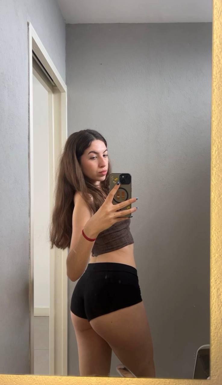 Amber in her underwear in Kawasaki