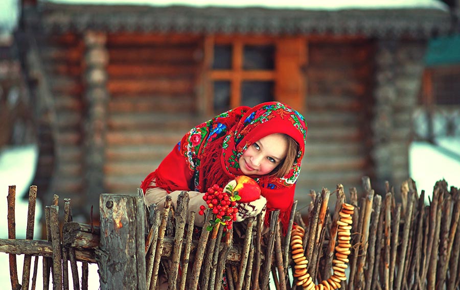 Sexy girl Women in Slavic costumes in Kawasaki