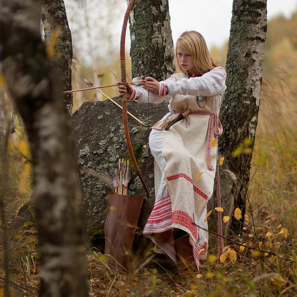 Sexy photo Girls in Slavic costumes in Kawasaki